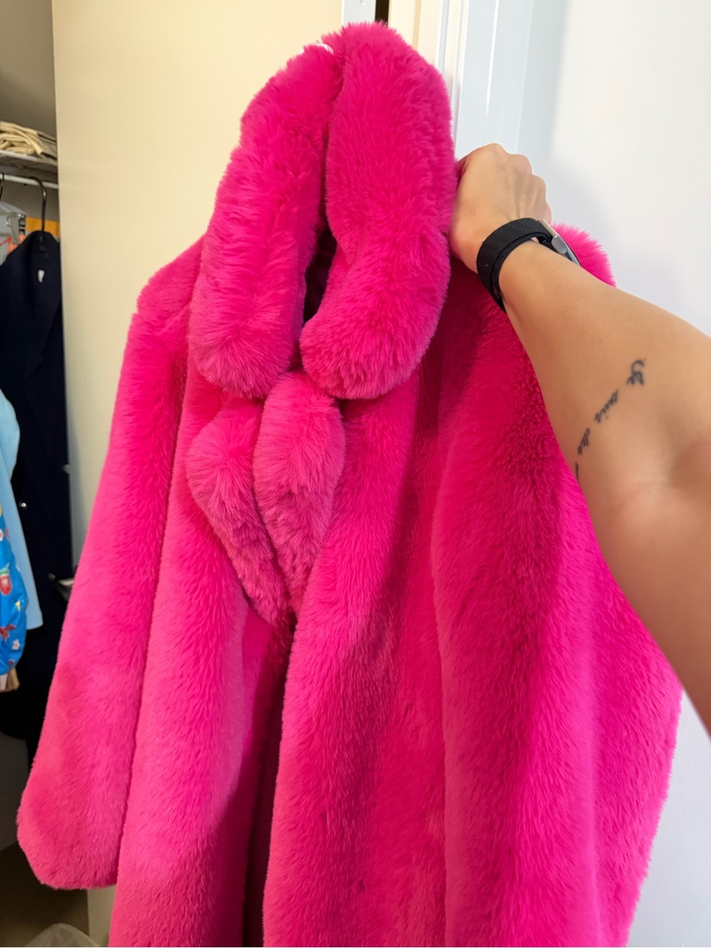 Noize Women's Bright Pink Faux Fur Coat - Stylish Winter Outerwear M size
